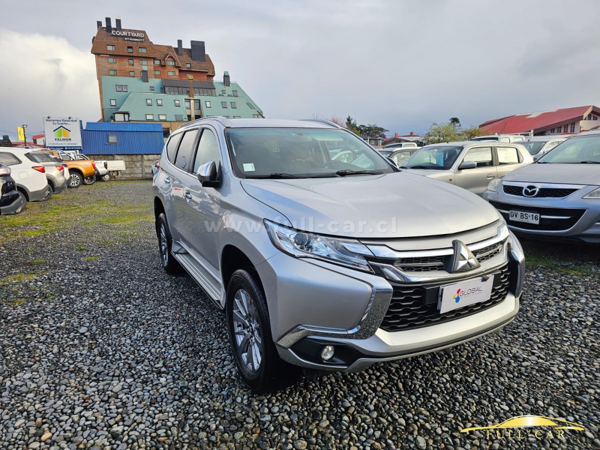 Full-Car Automotora | MITSUBISHI MONTERO SPORT 4X2 2020