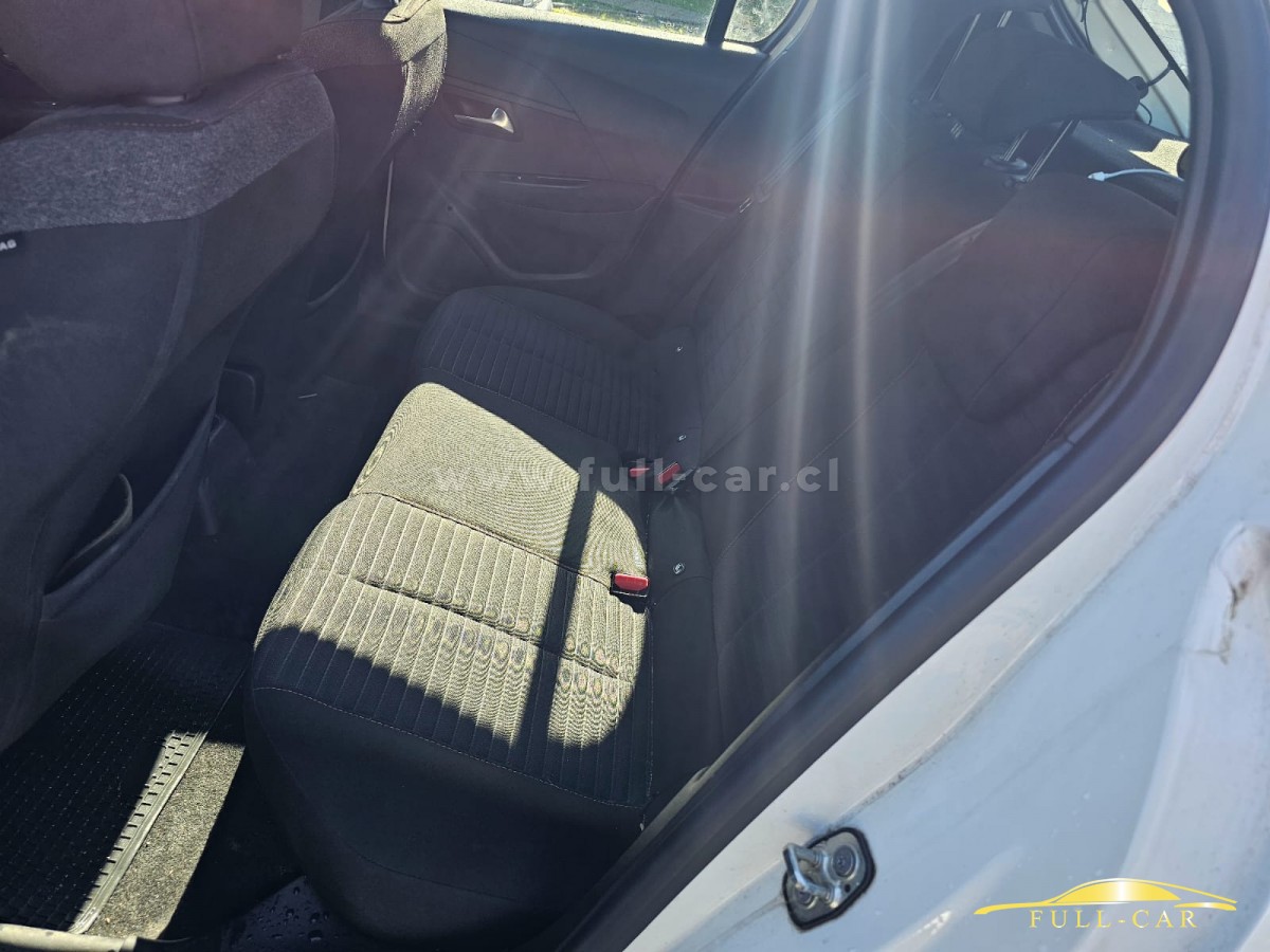 Full-Car Automotora | PEUGEOT 208 PURETECH 75 2022