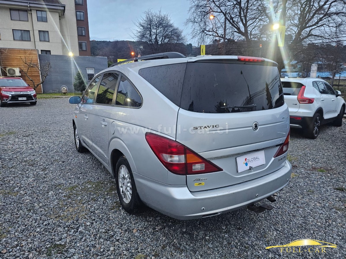 Full-Car Automotora | SSANGYONG STAVIC  XDI 4X4 2008